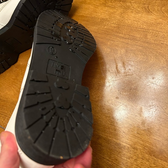 White Combat Boots - Picture 3 of 4